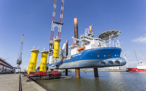 First monopiles and transition pieces for Borkum Riffgrund II delivered