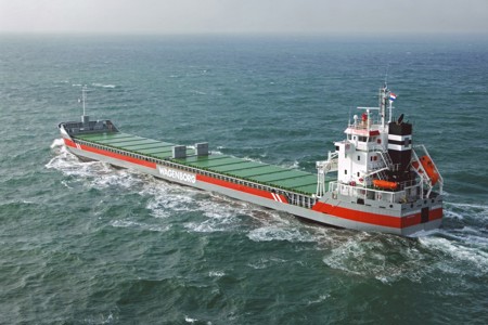 MV Lauwersborg shipped woodpulp from Baltic to the Continent