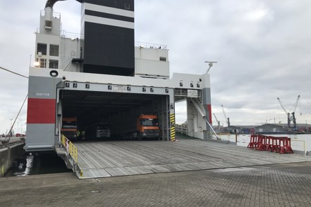 Bothniaborg deviated to Antwerp for a full cargo of northbound ROROs