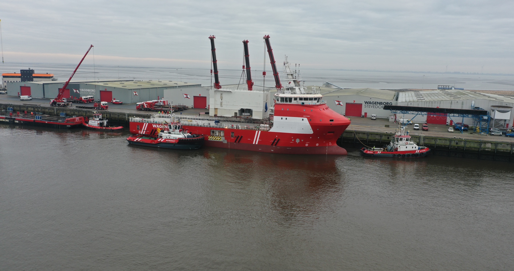 Wagenborg Offshore signs contract for third walk to work vessel on the Southern North Sea