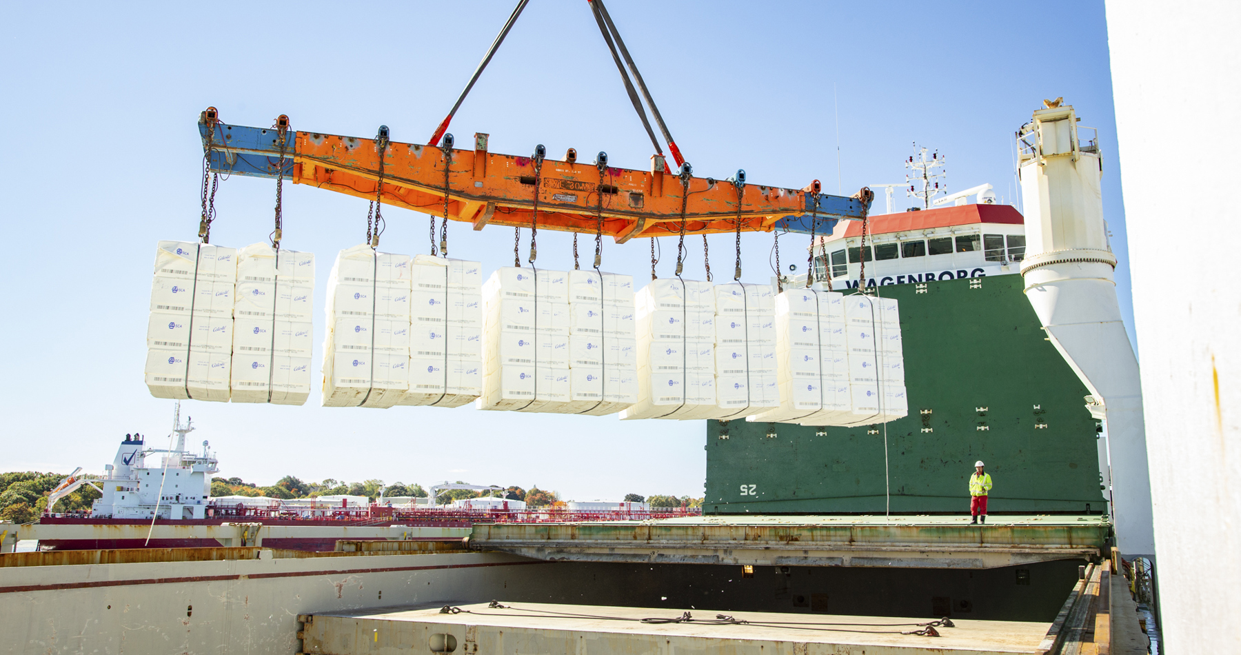 Wagenborg Shipping and SCA secure contract for wood, pulp and paper trade to the US East Coast and Mediterranean