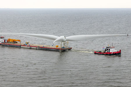 Wagenborg supports installation wind turbines 'Windpark Fryslân'