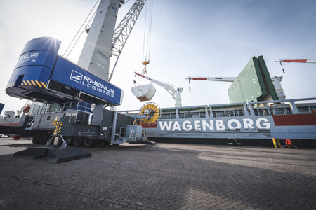 Wagenborg successfully loads project cargo aboard Taagborg in Rotterdam for Canada