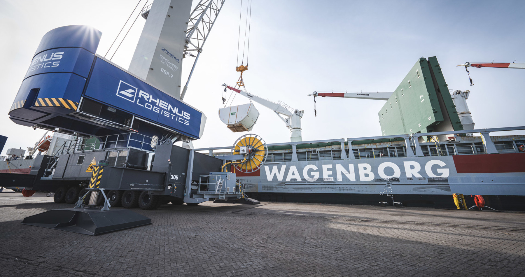 Wagenborg successfully loads project cargo aboard Taagborg in Rotterdam for Canada